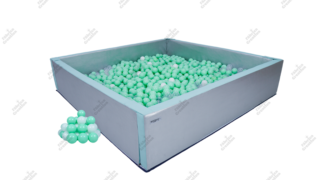 Piscina de Pelotas Grande
